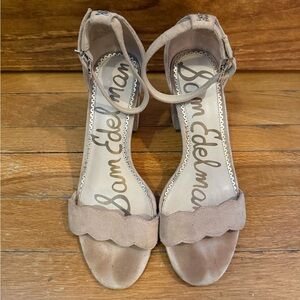 Sam Edelman Beige Suede Scalloped Heel Sandals